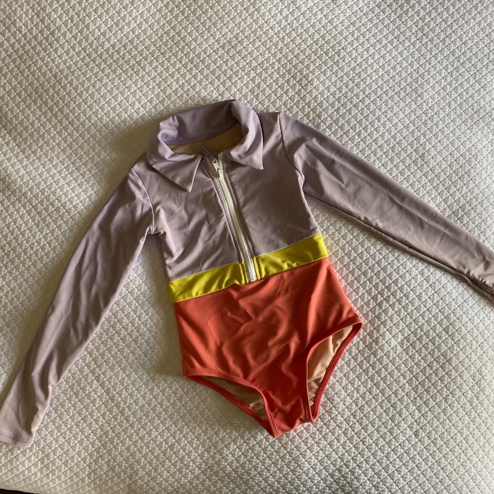 Girls Size 4/5 Mott50 long sleeve swimsuit